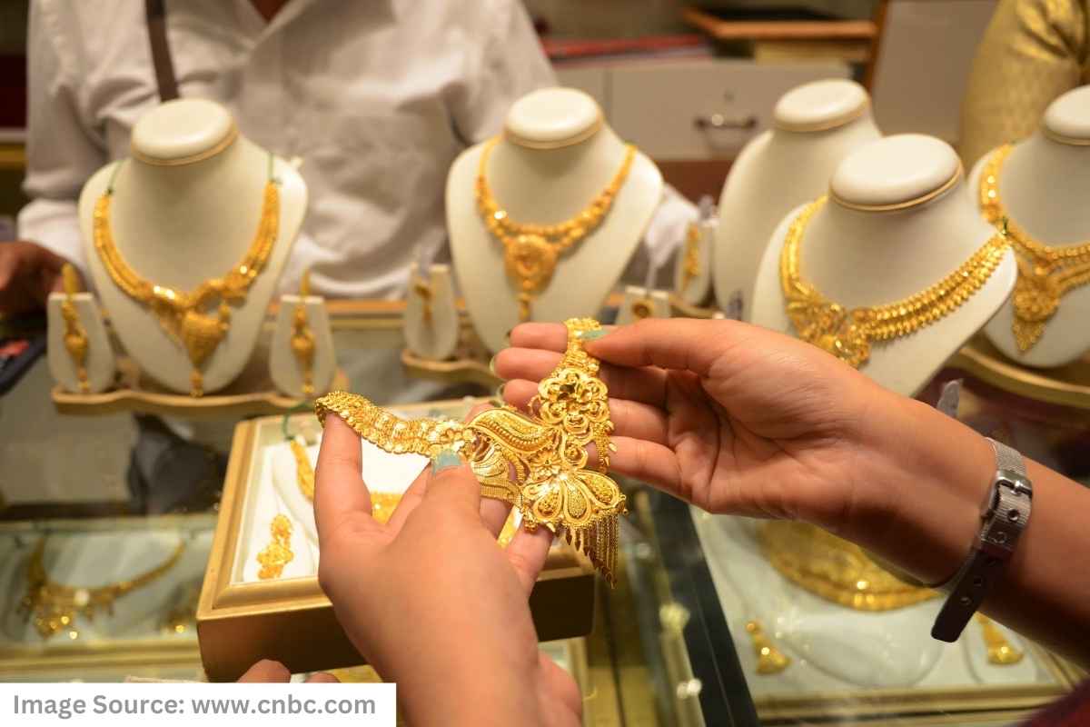 Akshaya Tritiya 2023 : सोन्याच्या वाढत्या दरानं यंदाच्या अक्षय्य तृतीयेला मागणी मंदावणार?