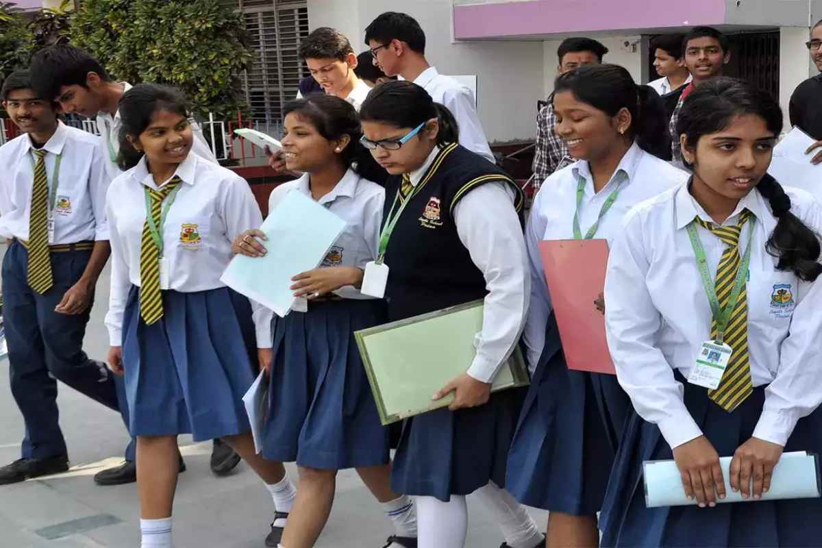 Scholarship for 10th Pass Students