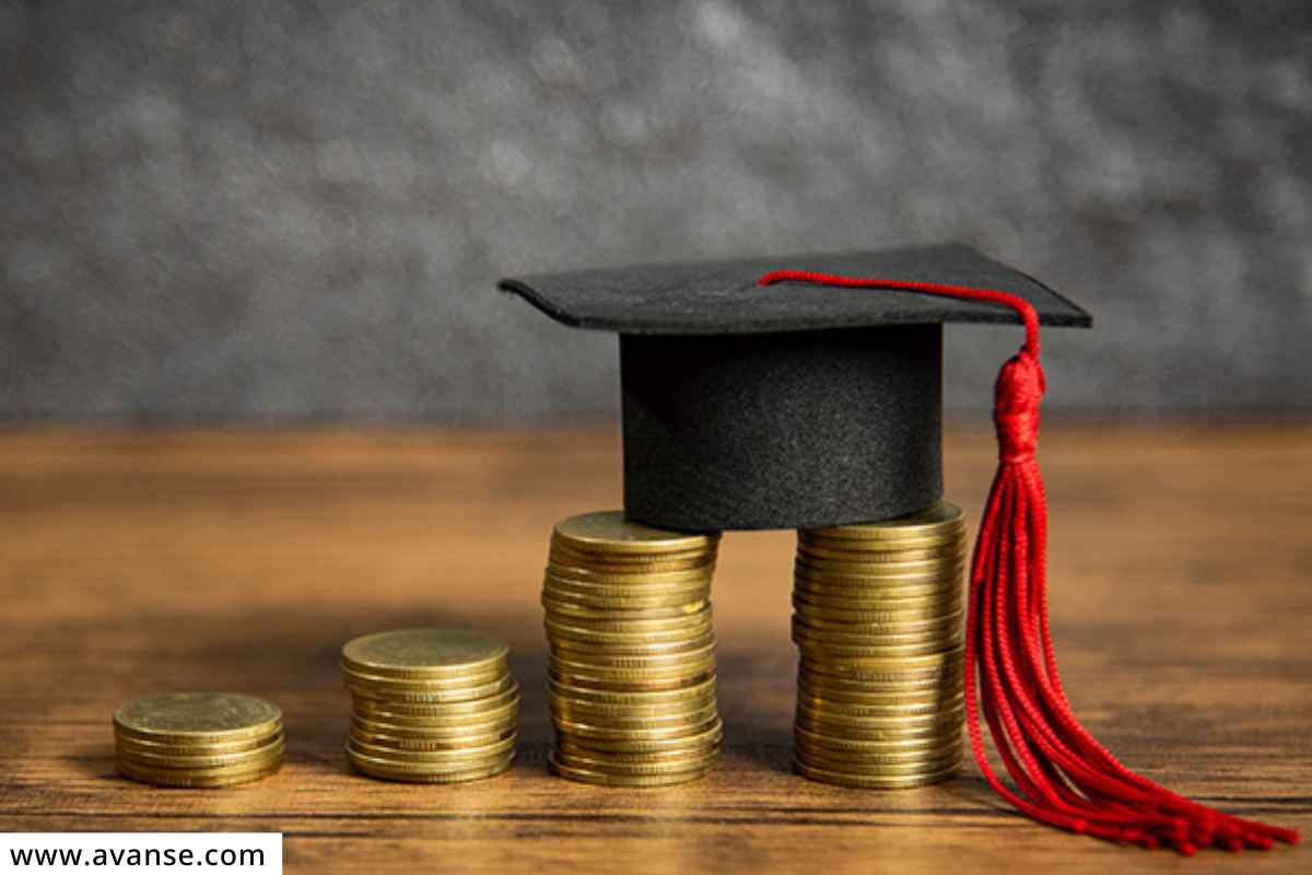 Education Loan : शैक्षणिक कर्ज घेताय, या गोष्टी जाणून घ्या!