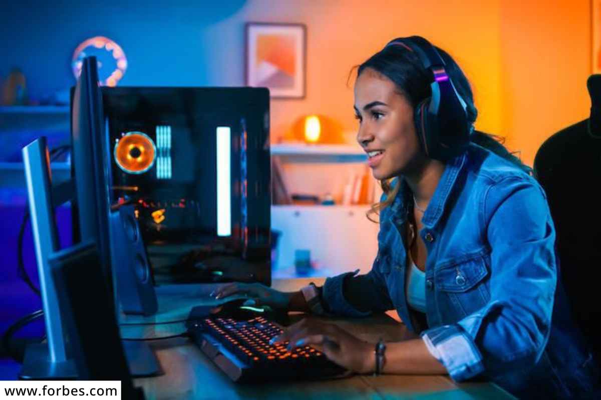 ऑनलाईन गेम खेळणाऱ्यांसाठी महत्त्वाची बातमी! सरकार तुमच्याकडून मागवू शकते ही माहिती