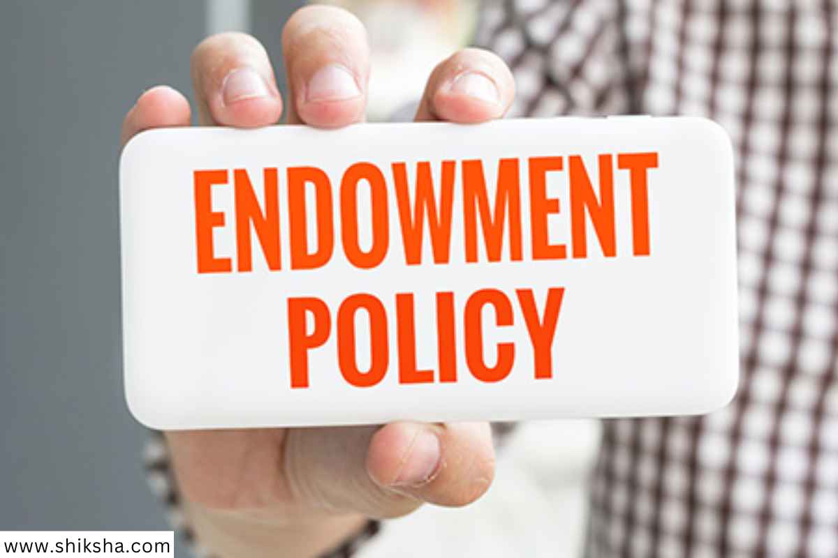 एंडोमेंट पॉलिसी (Endowment Policy) म्हणजे काय आणि त्याचे फायदे येथे पाहू शकता
