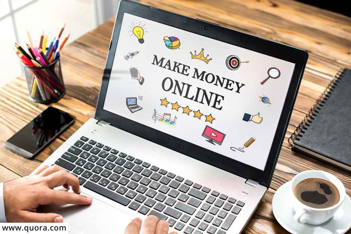 ऑनलाईन पैसे कमवण्याचे काही सोपे मार्ग!