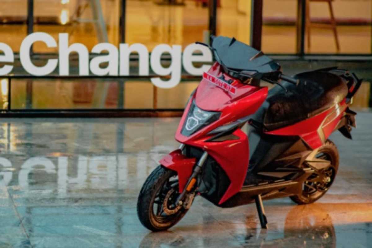 Electric scooter Simple one