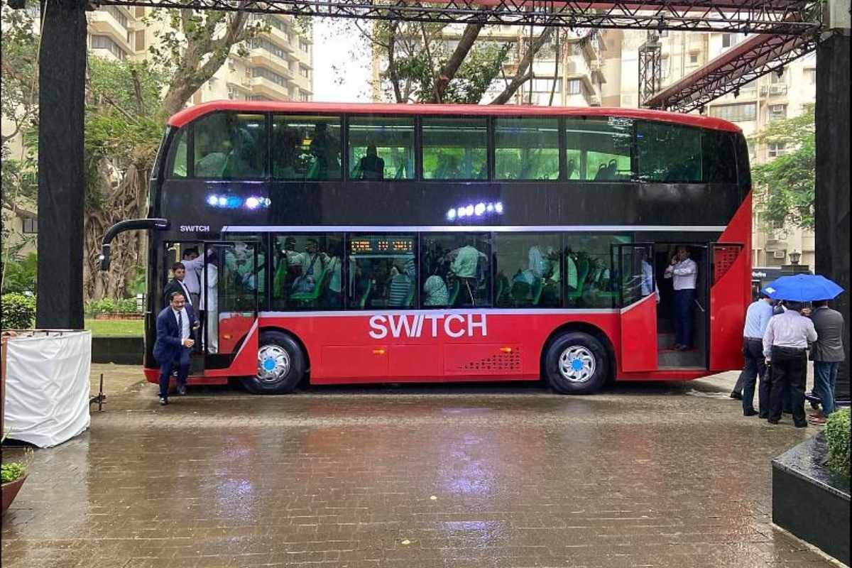 Best AC Double Decker e-Bus: जाणून घ्या ई-बसचे भाडे, मार्ग आणि सोयीसुविधा