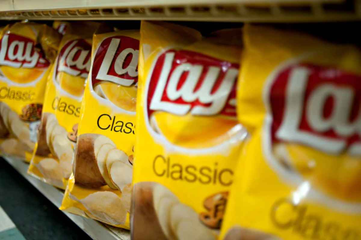 Chips Companies Fill Packets with Air: