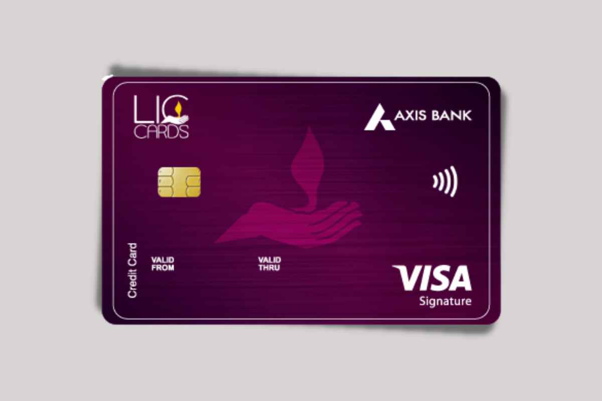 LIC offering credit cards