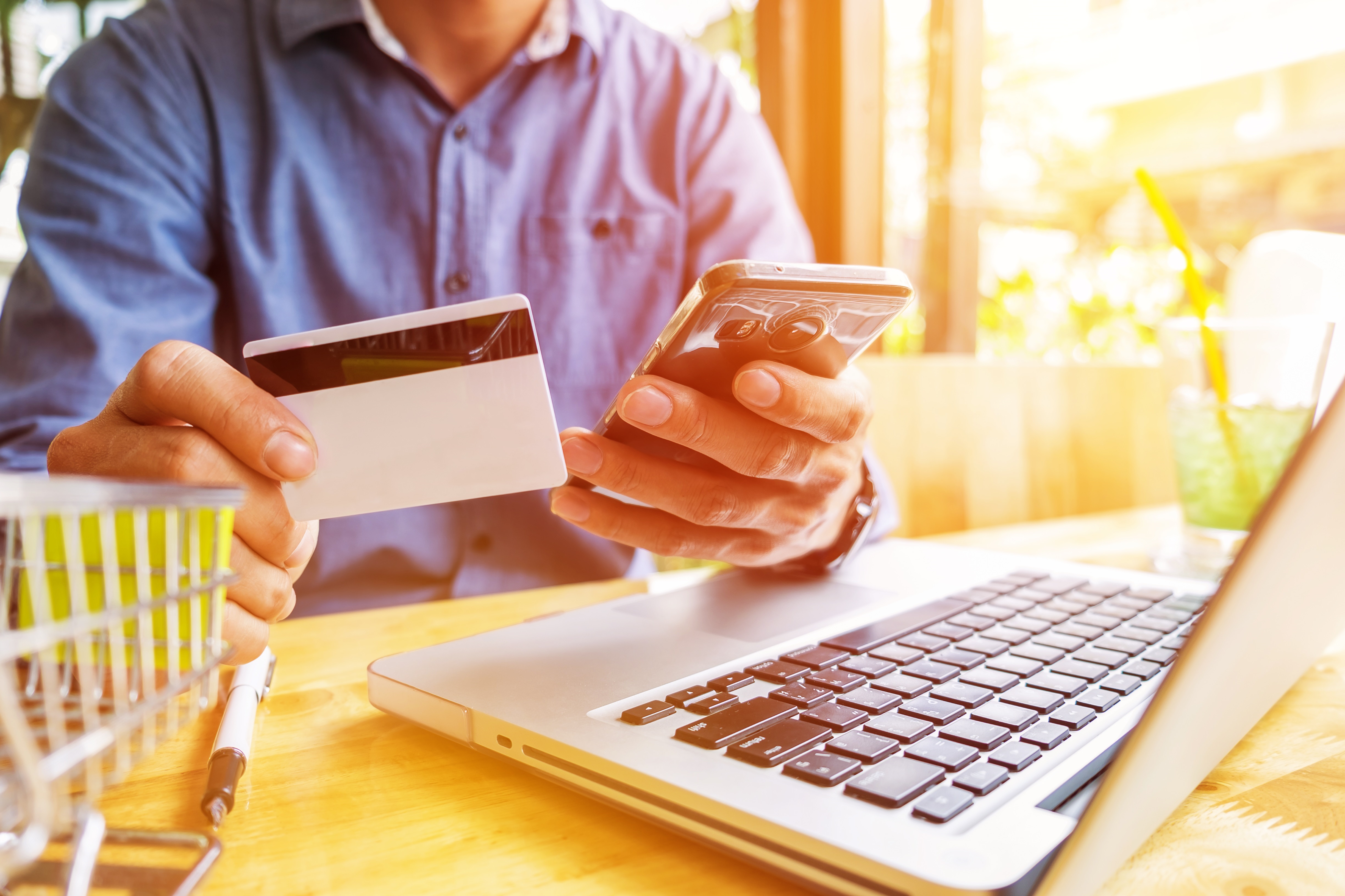 net banking and mobile banking difference