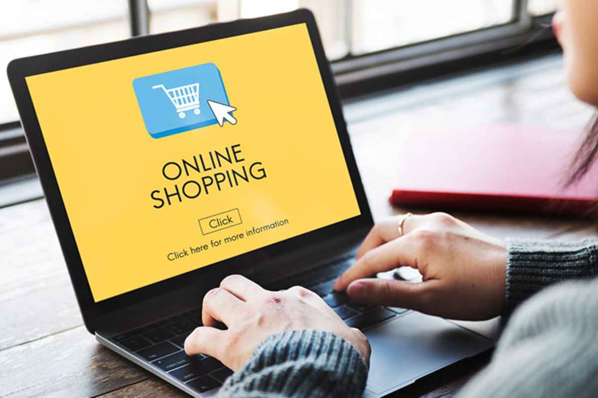 Online Shopping: 'या' टिप्स वापरून करा ऑनलाईन शॉपिंग एकदम स्वस्तात!