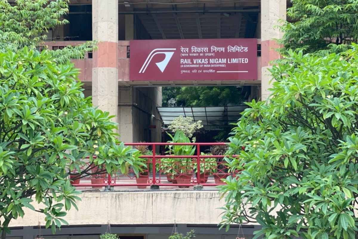 RVNL Share Rally Today