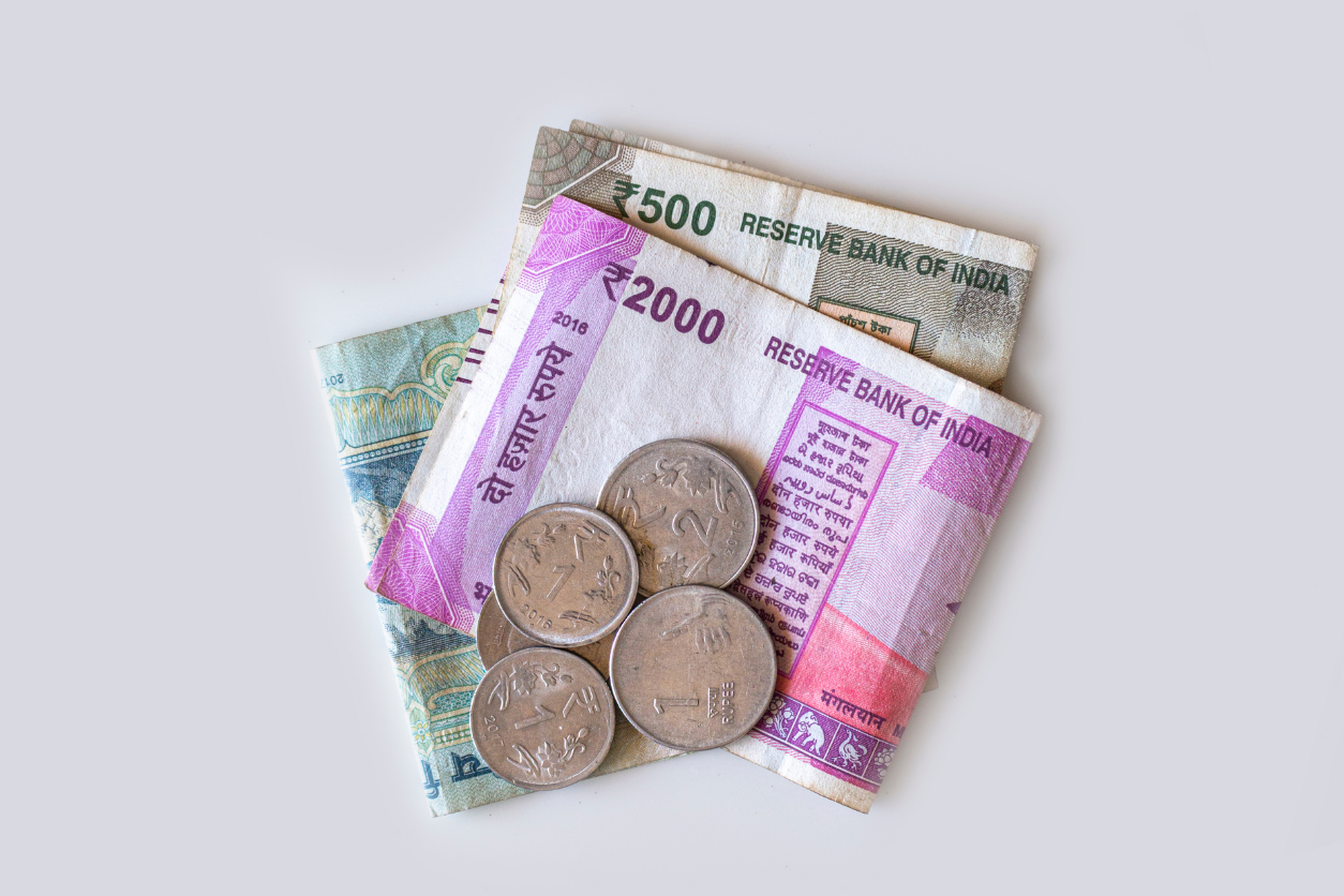 rupee-why-falling-so-keep-more-money-in-your-pocket