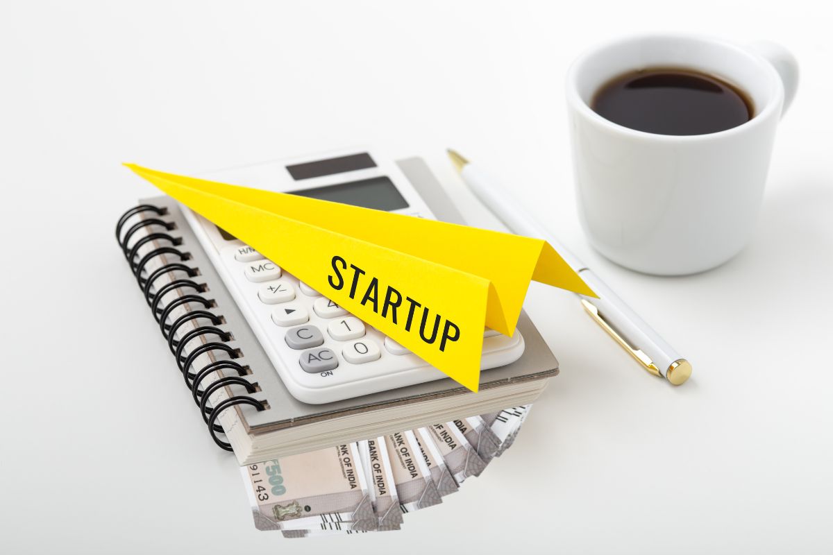 स्टार्ट अप फंडिंग रोडावलं