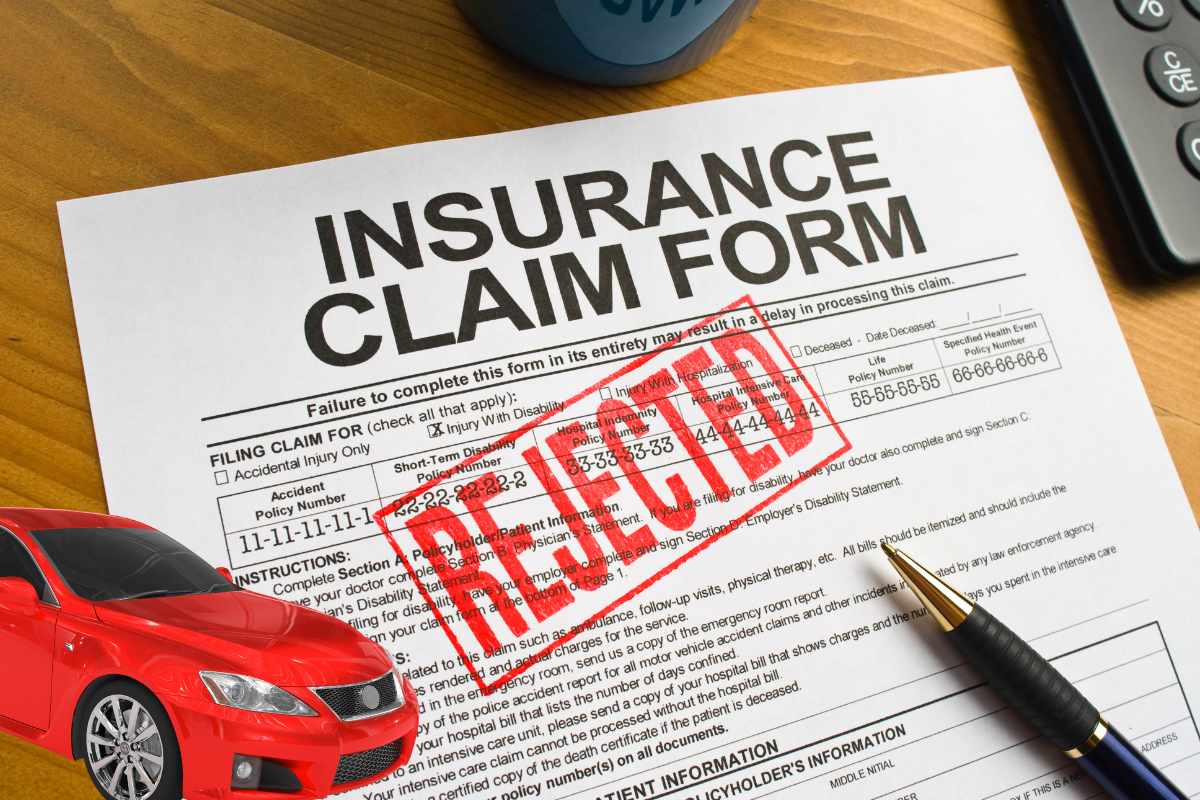 Car Insurance : कार इन्शुरन्सचा क्लेम नाकारला जाण्याची 'ही' आहेत महत्त्वाची कारणे
