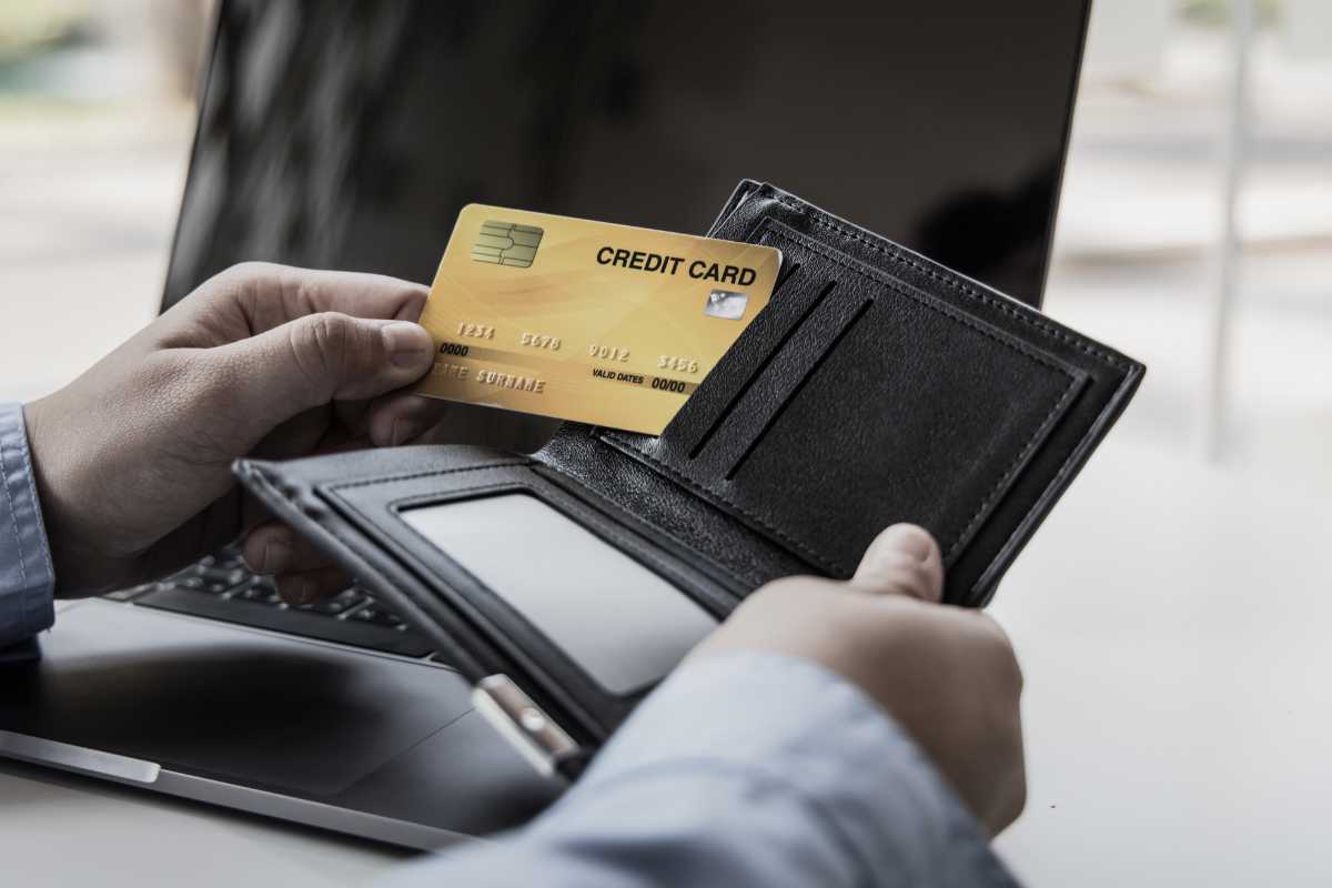 Who pays credit card bill after death in India