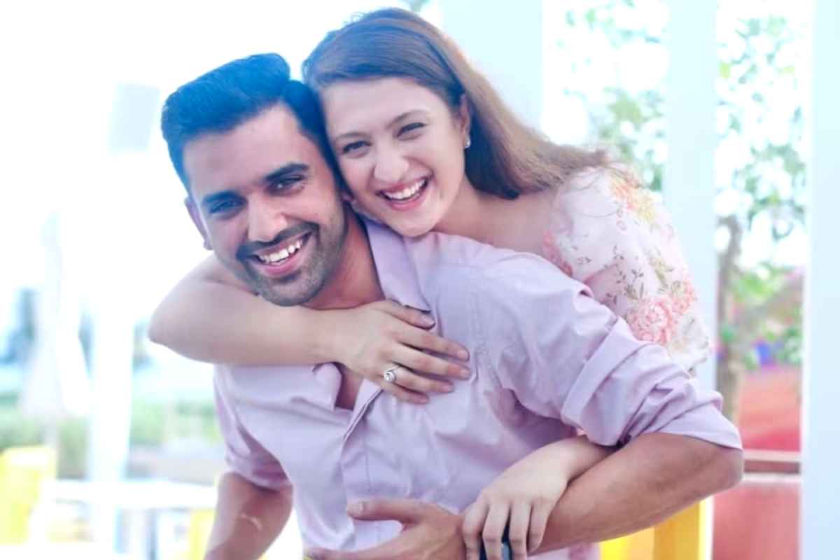 Fraud with Cricketer