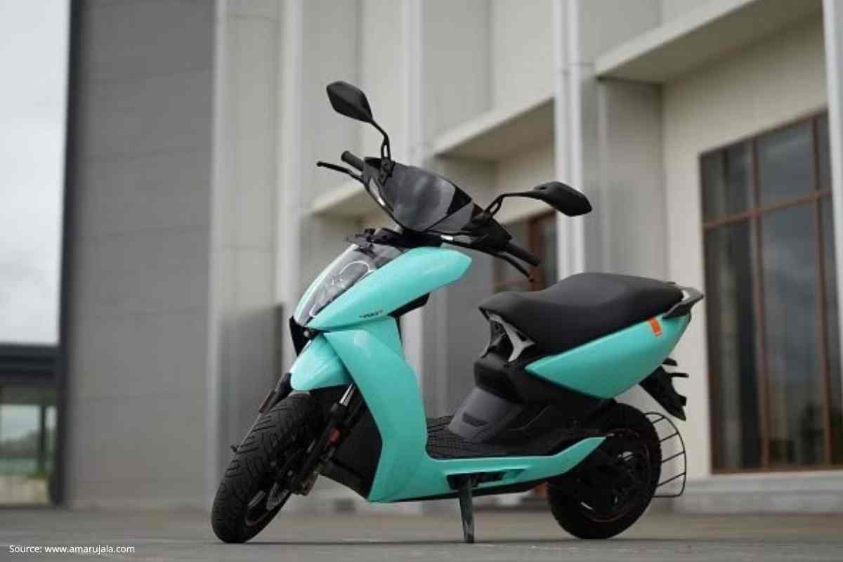 EV subsidy : इलेक्ट्रिक स्कूटर 15 टक्क्यांनी महागणार! सरकार करणार सबसिडीत कपात