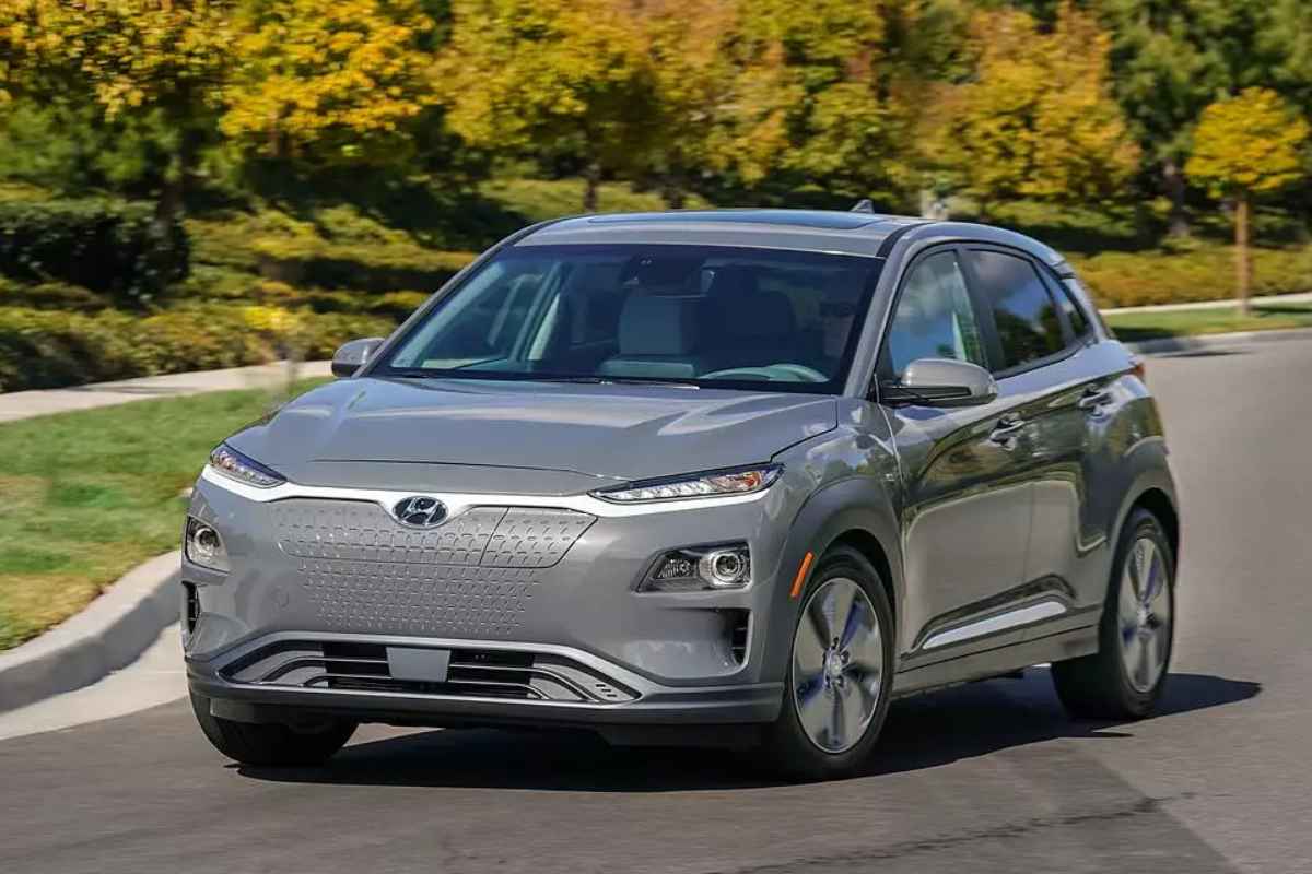 Hyundai KONA Electric: विक्री वाढवण्यासाठी ह्युंदाईचा अनोखा फंडा, 'कोना' इलेक्ट्रिक कारवर घसघशीत सूट