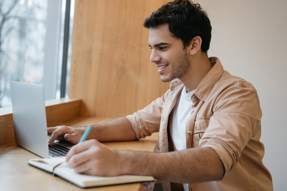 फ्री-लान्सरने आयटीआर (ITR) कसा फाईल करावा?