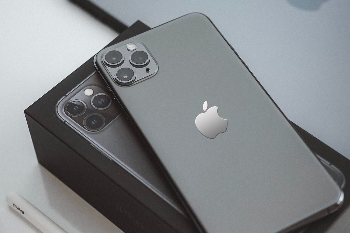 iPhone Manufacturing Cost