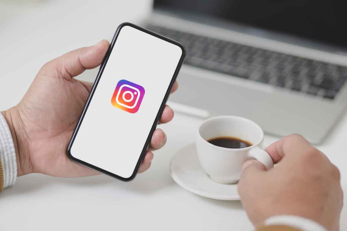 Meta broadcast Channel