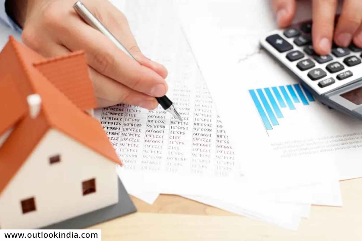 Missed Your EMI? : गृहकर्जाचा हप्ता चुकला तर काय होते? दंड किती आकारला जातो?