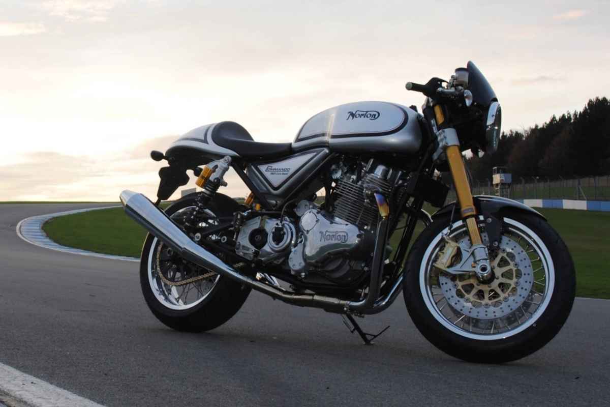 Norton Combat trademarked in India: नॉर्टन कॉम्बॅट भारतात ट्रेडमार्क्ड! रॉयल एनफिल्डशी करणार स्पर्धा