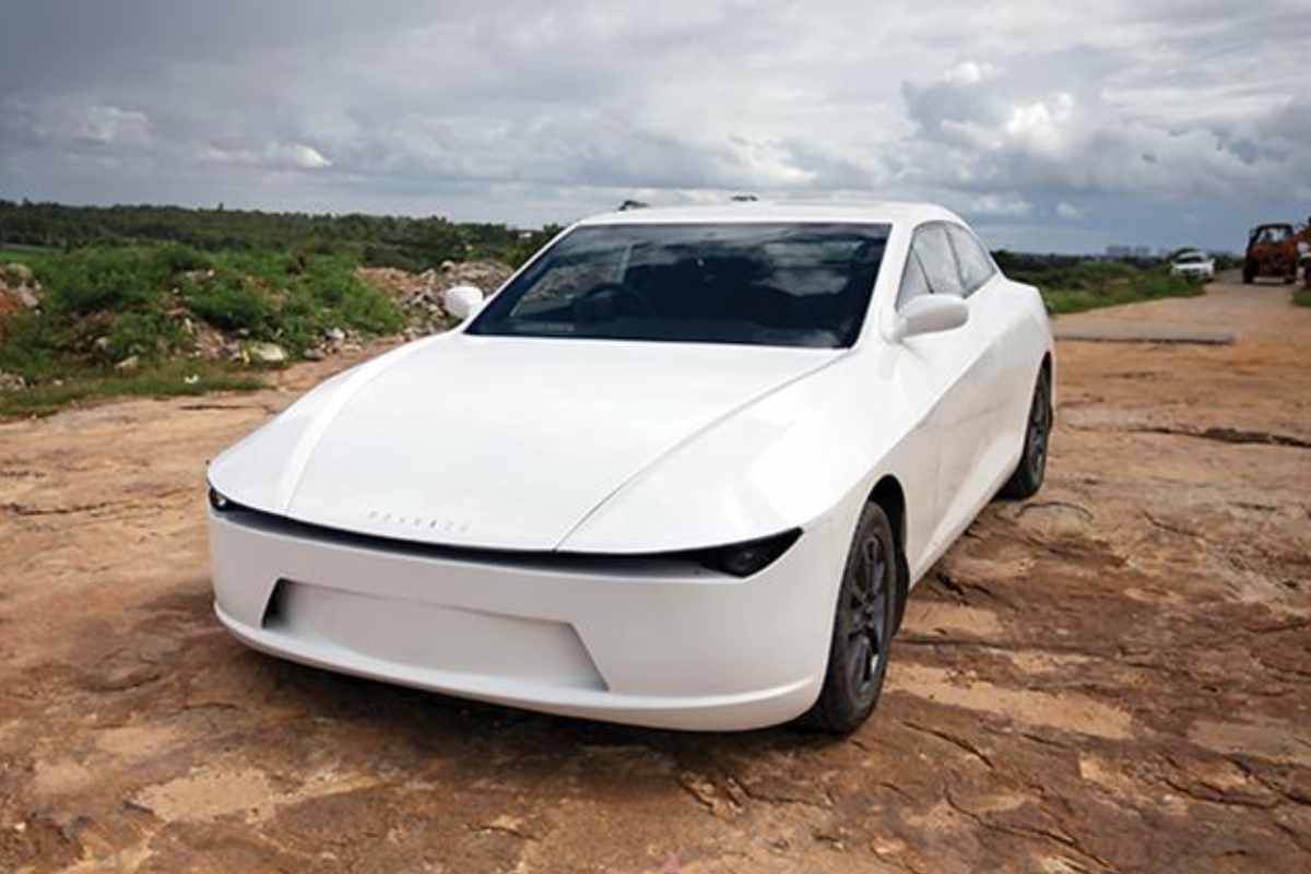 Electric car: भारतीय इलेक्ट्रिक कारची सौदी अरेबियाला भुरळ, 10 लाख युनिट्स बनवण्याचा कंपनीचा निर्णय