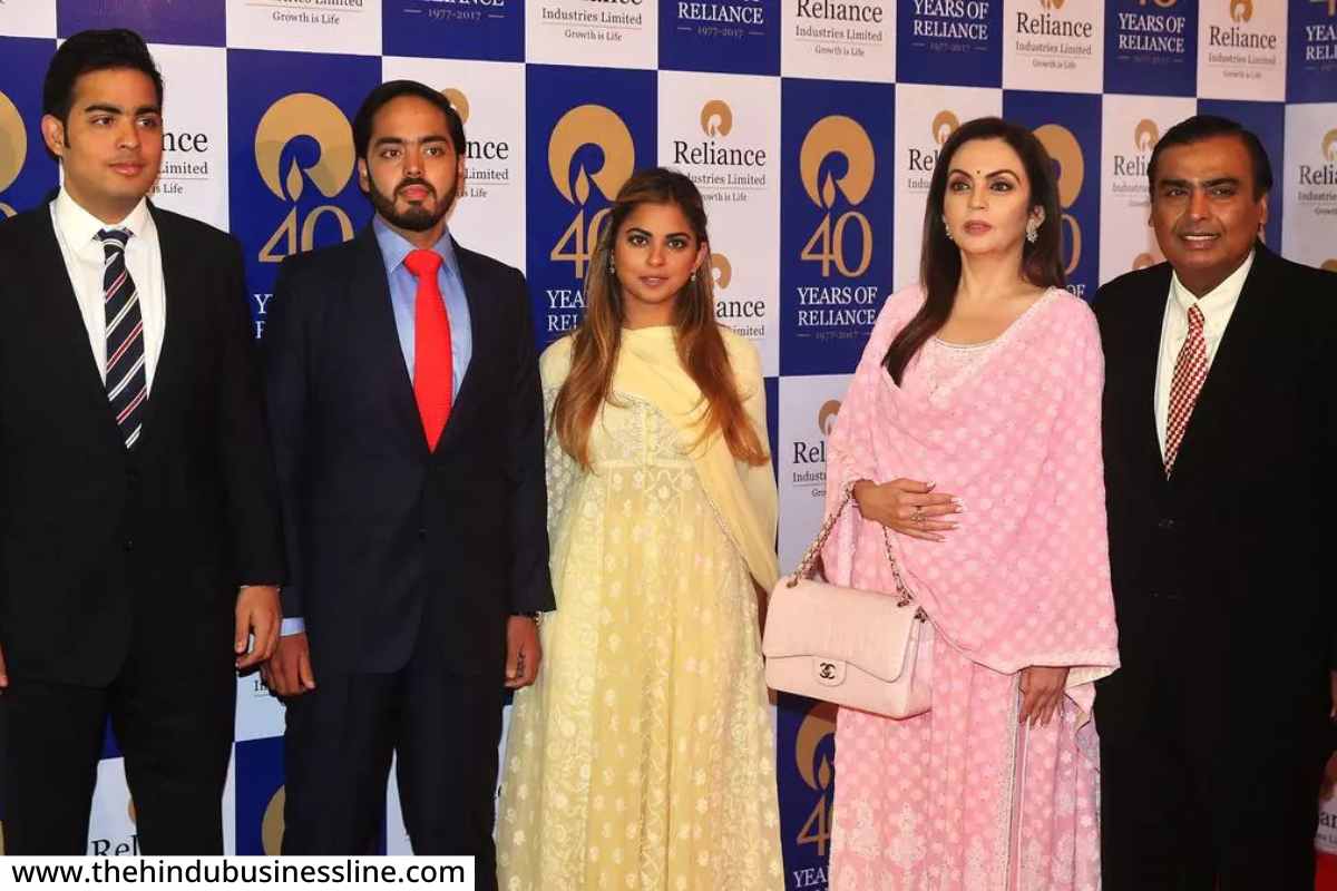 RIL AGM 2023: नीता अंबानी यांचा रिलायन्स इंडस्ट्रीजच्या संचालक पदाचा राजीनामा! इशा, आकाश आणि अनंत अंबानी नवे संचालक