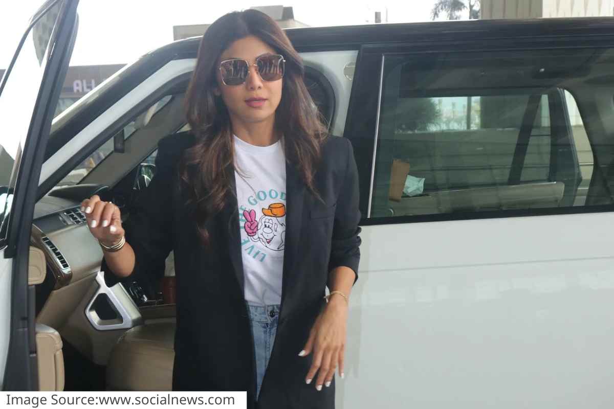 Shilpa Shetty Mercedes-Benz SUV