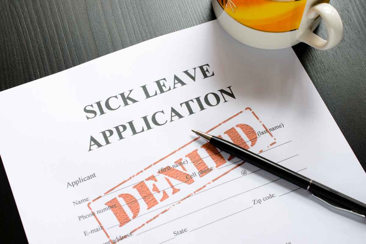 Sick leave misuse : आजारी रजेच्या नावाखाली घेतलेली सुट्टी अंगलट, नोकरी गेली; कंपनीलाही दंड