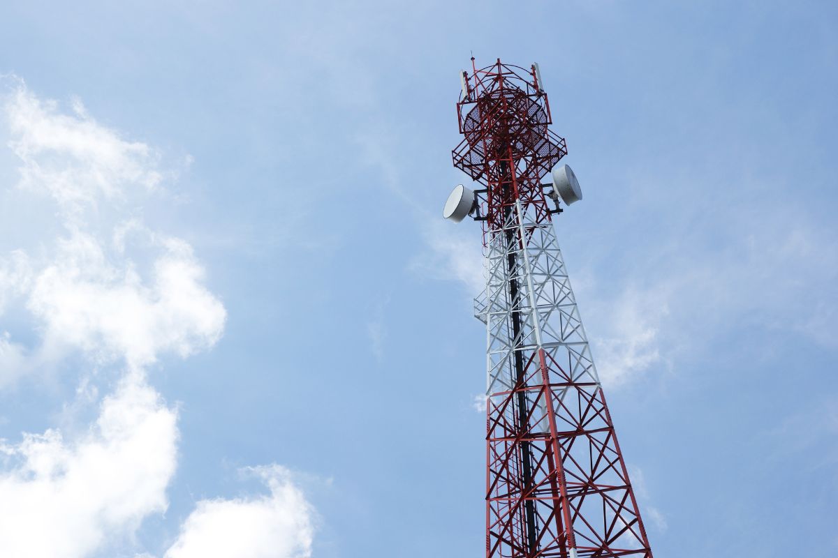 Impact of Spectrum on Mobile Internet