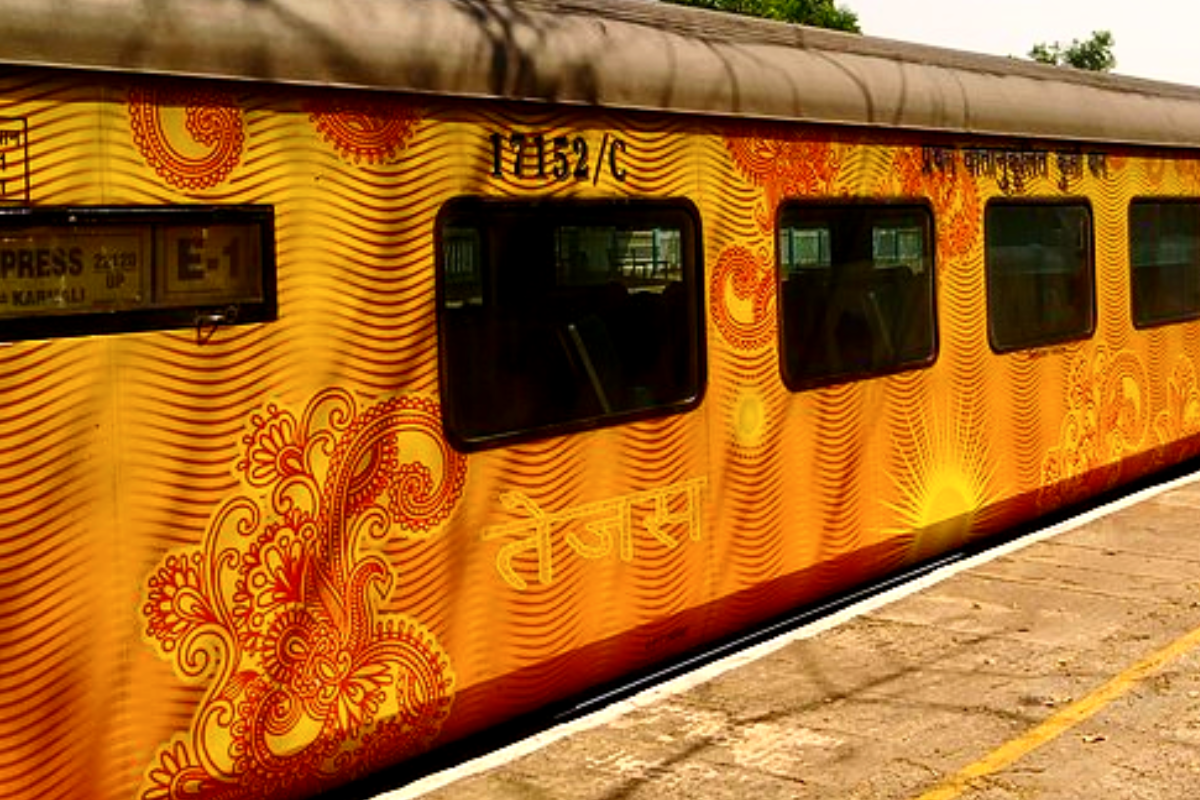 केंद्रीय कर्मचाऱ्यांसाठी गुड न्यूज; राजधानी, शताब्दीनंतर आता तेजस एक्सप्रेसनेही करता येणार मोफत प्रवास!