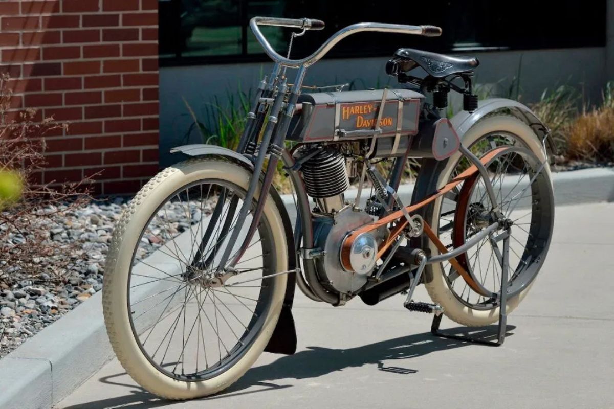 Harley Davidson Strap Tank