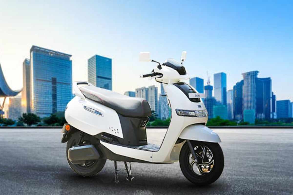 TVS motors: दमदार इलेक्ट्रिक स्कूटरसह टीव्हीएस पुढच्या 2-3 महिन्यांत लॉन्च करणार 2 नव्या बाइक