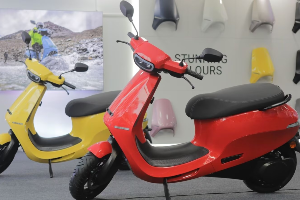 E-Vehicle : FAME-2 सबसिडीच्या कपातीमुळे आलेल्या मंदीनंतर इलेक्ट्रिक दुचाकीच्या विक्रीत पुन्हा तेजी