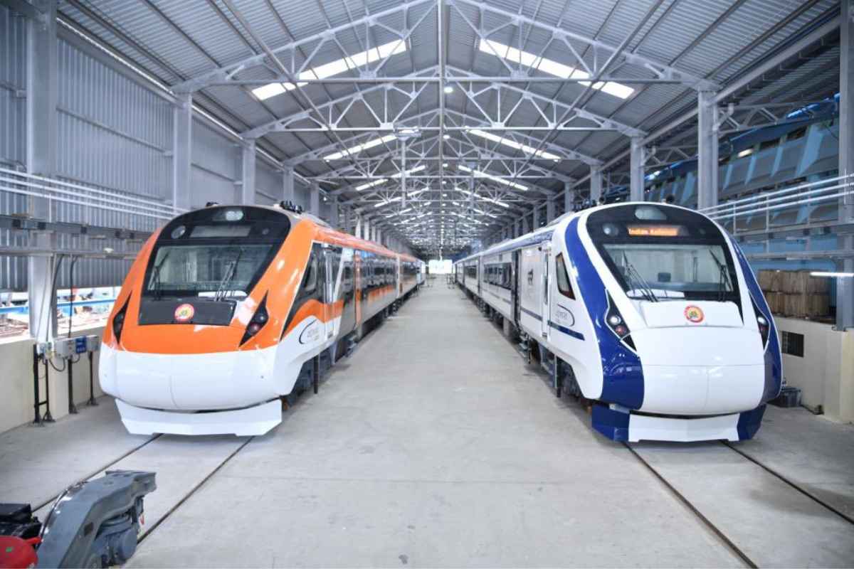 Vande Bharat Express: लवकरच धावणार स्लीपर आणि मेट्रो वंदे भारत एक्स्प्रेस, भारतीय रेल्वे मिशन मोडवर...