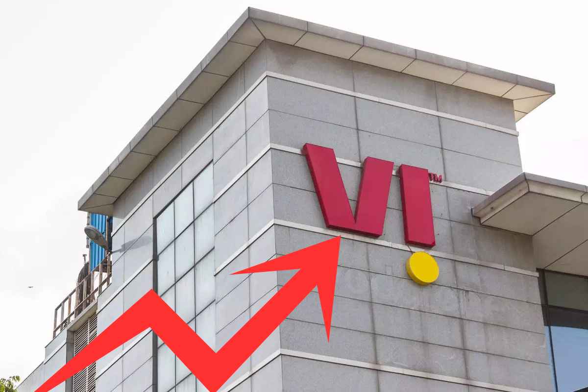 VI revenue : तोट्यातल्या व्होडाफोन आयडियाला दिलासा, वर्षभरातल्या महसुलात 9 टक्क्यांपेक्षा अधिक वाढ